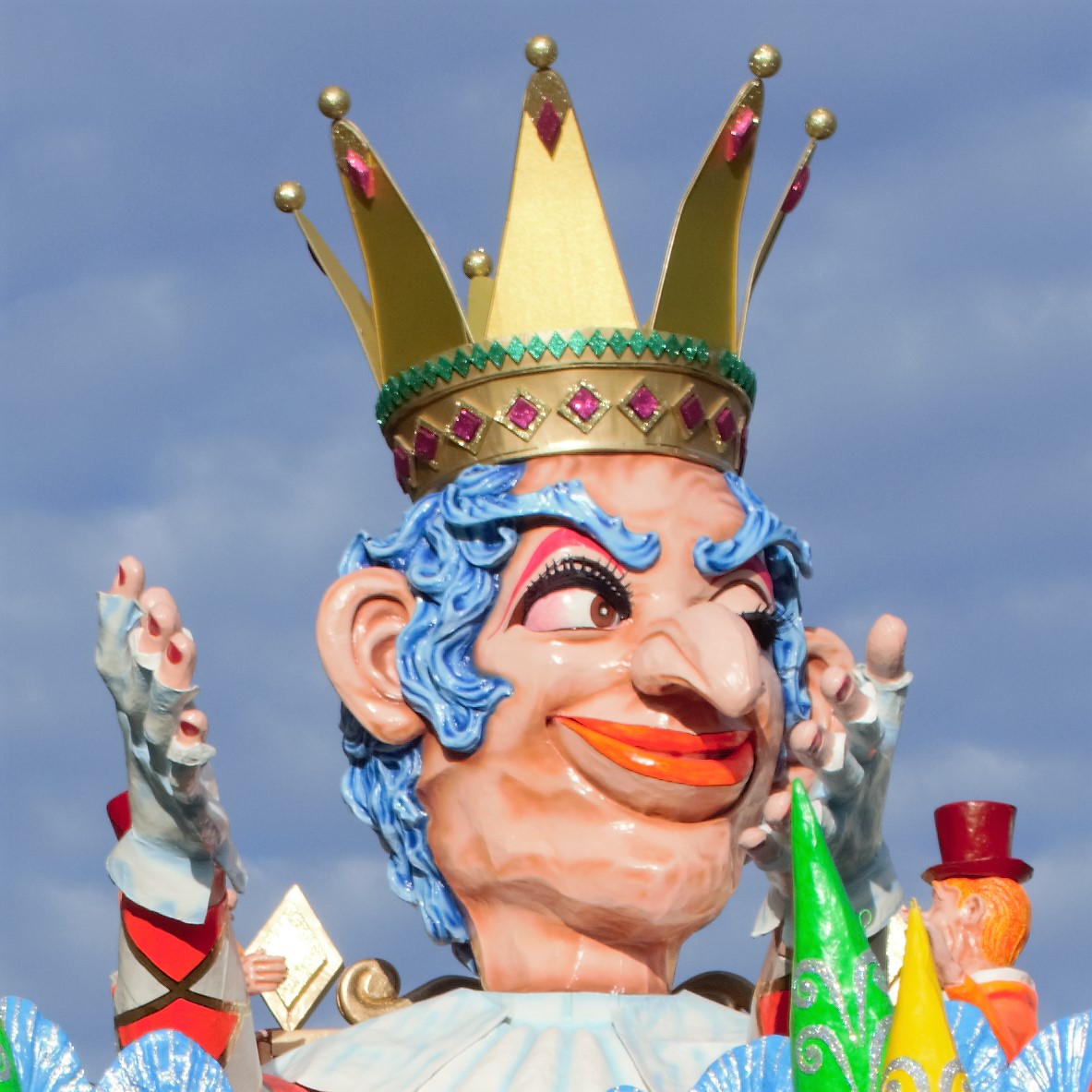 LISANDRIN Non se ne può più! Re Carnevale, pensaci tu!