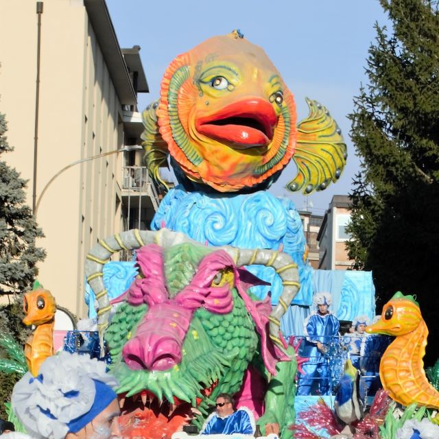 Se il mare vuoi salvare... aiutaci a riciclare