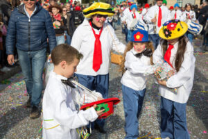 Carnevale_canturino_CR_20190309_Gruppi_esterni_17